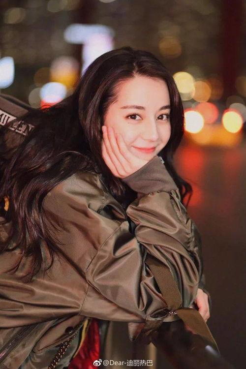 明星网红3p,三重魅力引爆娱乐圈