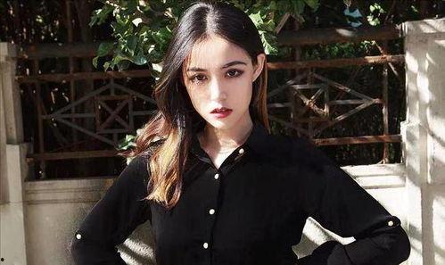 大明星网红美女,大明星、网红与美女的璀璨人生