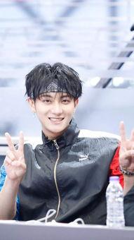 吃瓜爆料黄子韬视频下载,幕后真相大揭秘