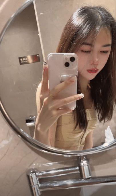 吃瓜爆料抖音变性网红,揭秘娱乐圈幕后真相