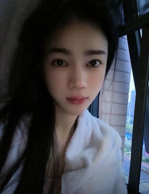 吃瓜爆料抖音变性网红,揭秘娱乐圈幕后真相