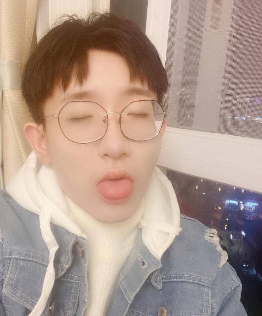 虎牙贝玲妃有点黑吃瓜,揭秘网络红人的争议瞬间