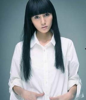 2024明星网红款女,明星网红款女生时尚穿搭指南